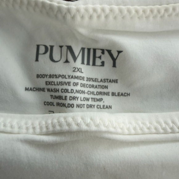 Pumiey White Square Neck Double Lined Tank Top - Picture 5 of 5
